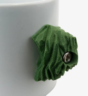 Climbing Mug YY Vertical